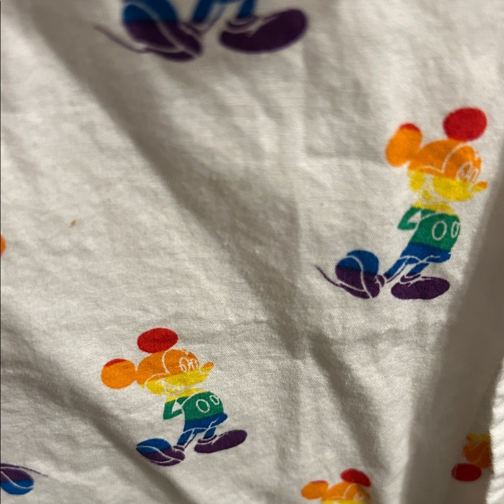 Disney Mickey Pride button down shirt men’s size medium - Picture 2 of 3